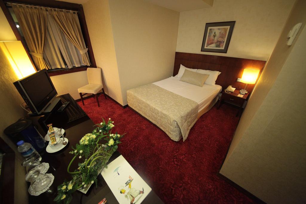Palmcity Hotel 4*